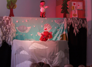 Teatr Pacuś "Zimowa przygoda ze Świętym Mikołajem"